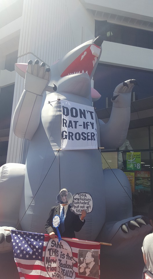 MFAT Rat: Minister of Foreign Affairs & Trade Tim Groser is called upon not to 'ratify' the TPP deal.